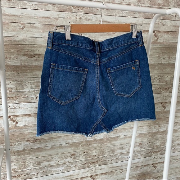 🔥HOST PICK 🔥 Southern Tide | Denim Skirt | Size 26 - Picture 7 of 7